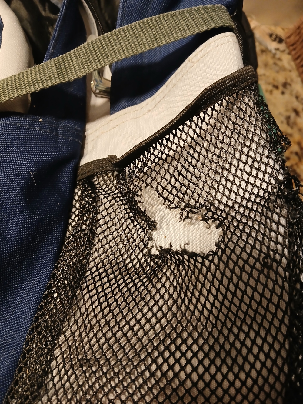 Bookbag - Picture 4 of 4